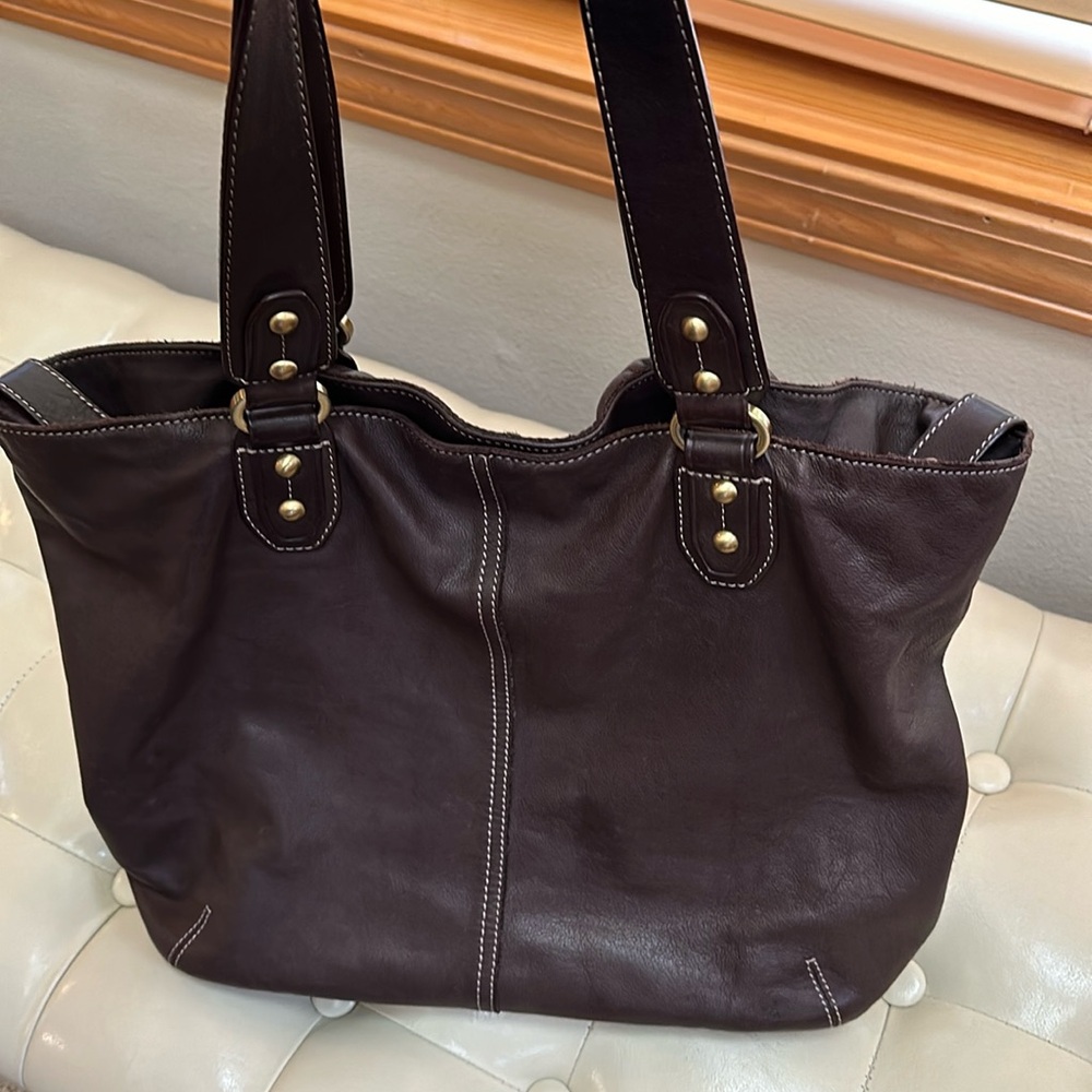 Tignanello genuine soft leather brown tote. Magnetic snap closure